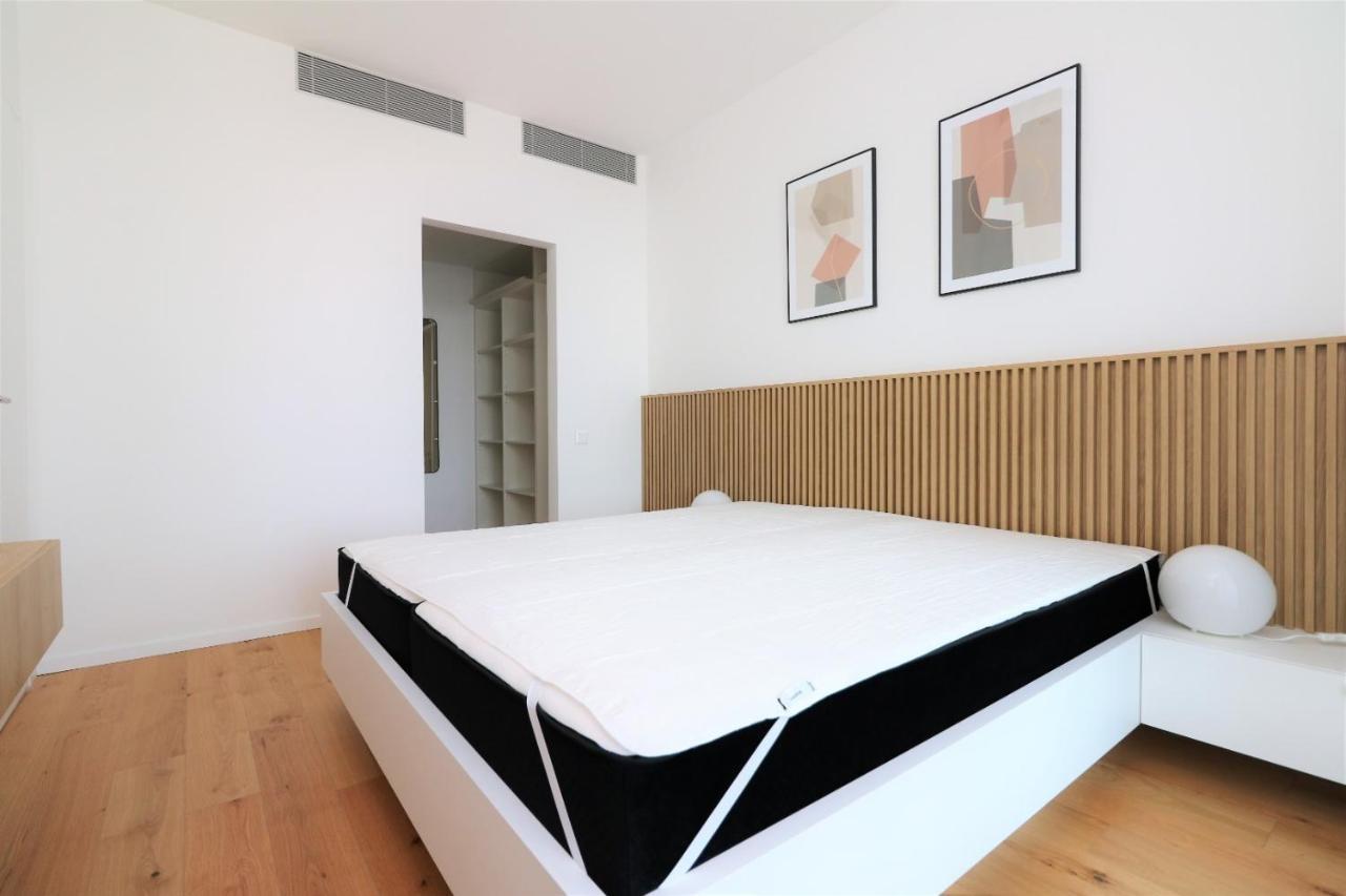 Sky Park New 1-Bedroom Apartment บราติสลาวา ภายนอก รูปภาพ